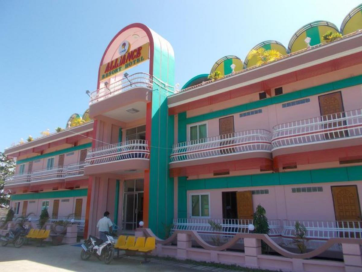 Alliance Resort Hotel Chaung Thar Bagian luar foto